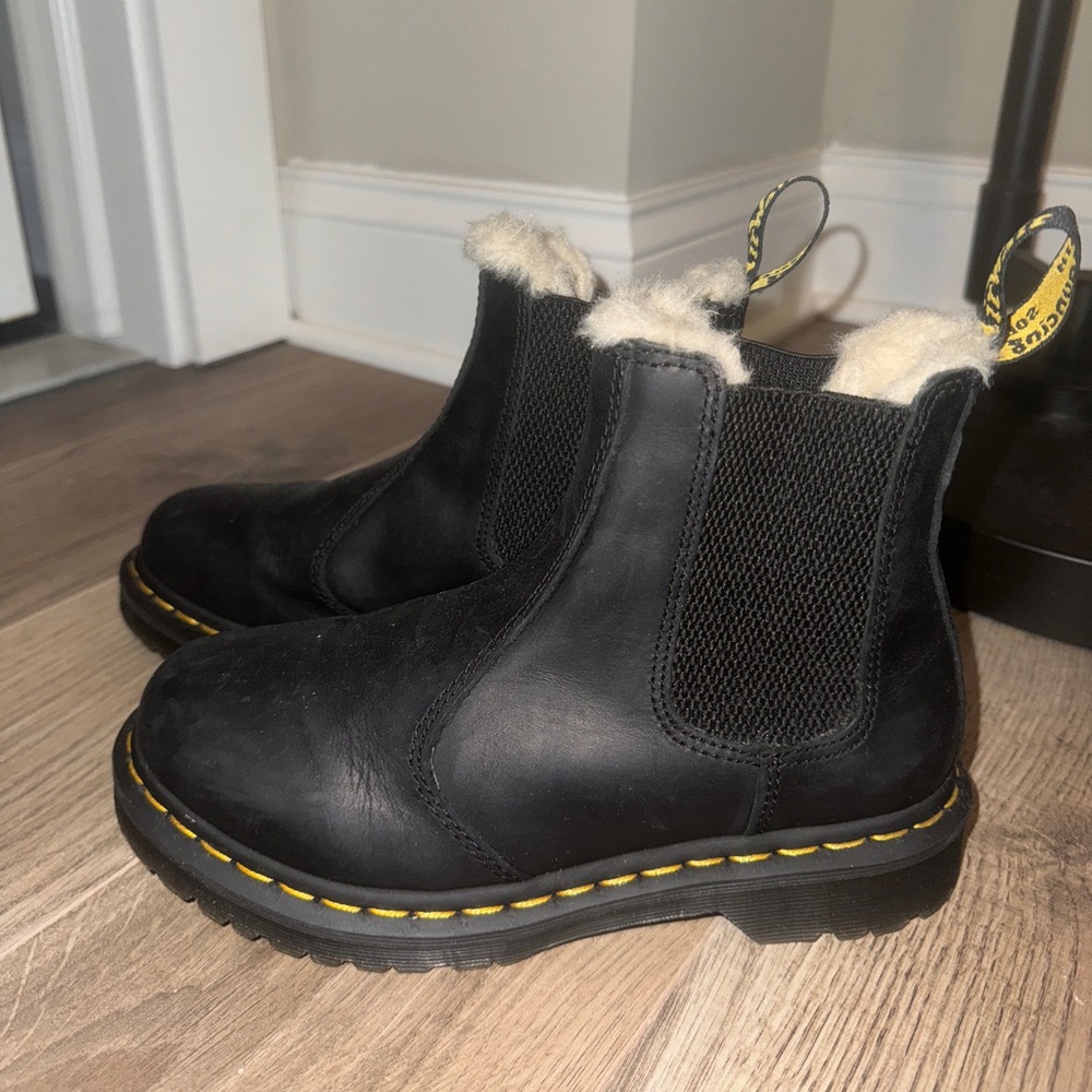 Dr. Martens 2976 Chelsea Boot - Women’s